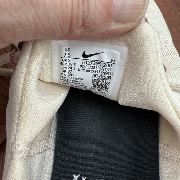 NIKE Free Metcon 6 SE Training Shoes Sneakers Pear/Pewter/Multicolor Women's 7.5 - Picture 14 of 14